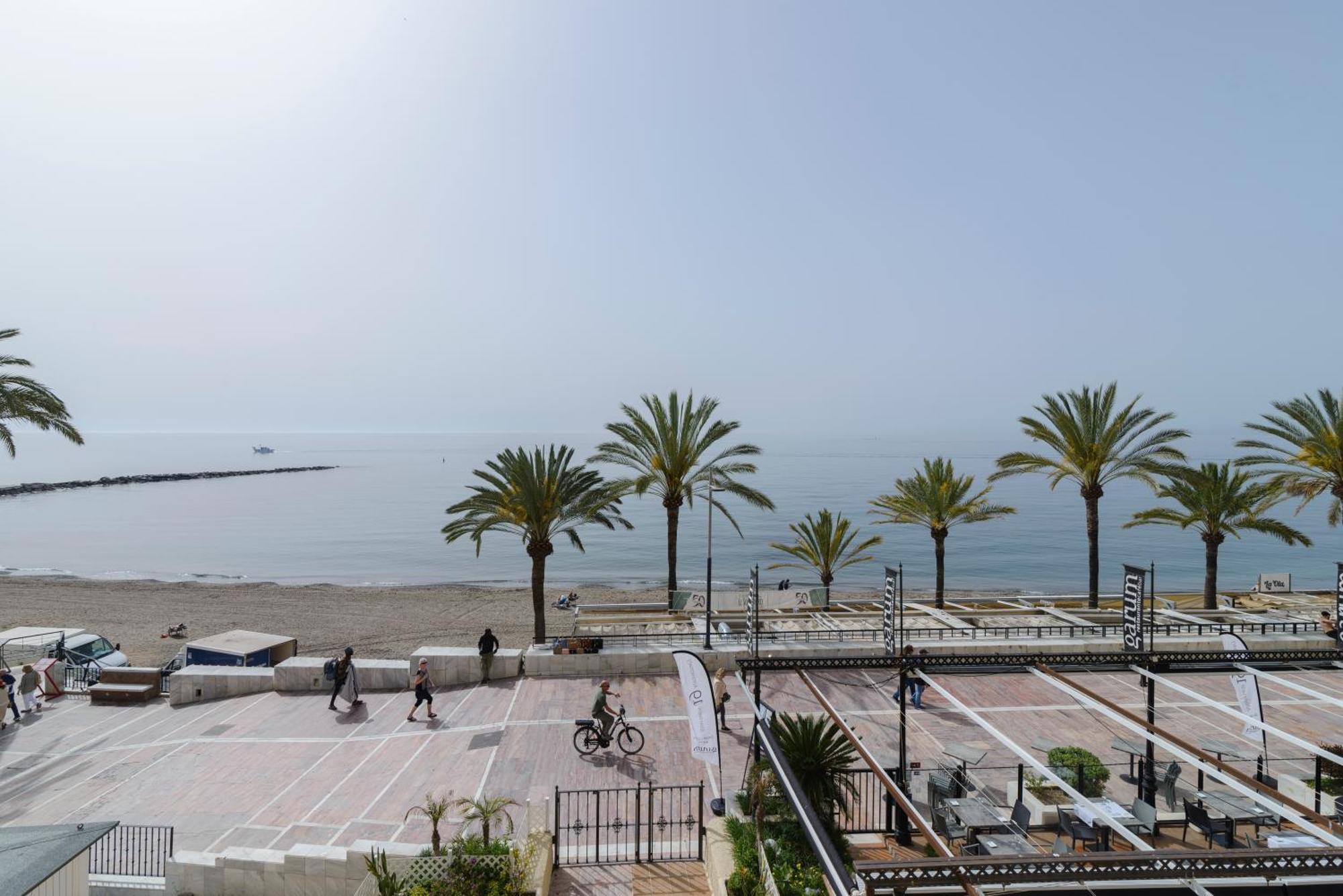 Sea Front Apartment In Marbella Center 외부 사진